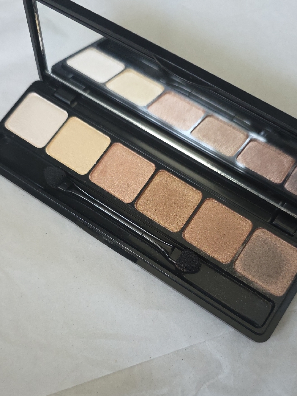 ELF Prism Eyeshadow Palette